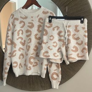 Leopard Sweater outfit